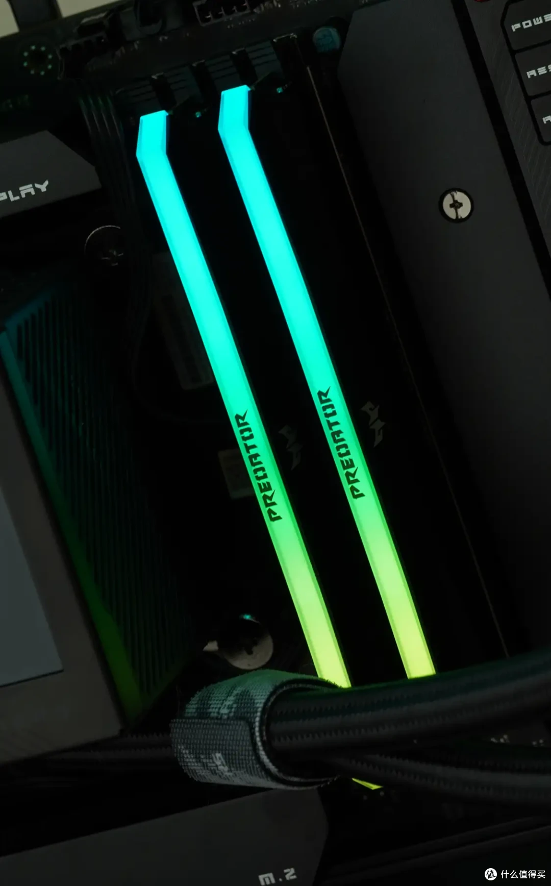DLSS 4让帧率起飞!七彩虹iGame RTX 5080 Neptune OC 16GB首测