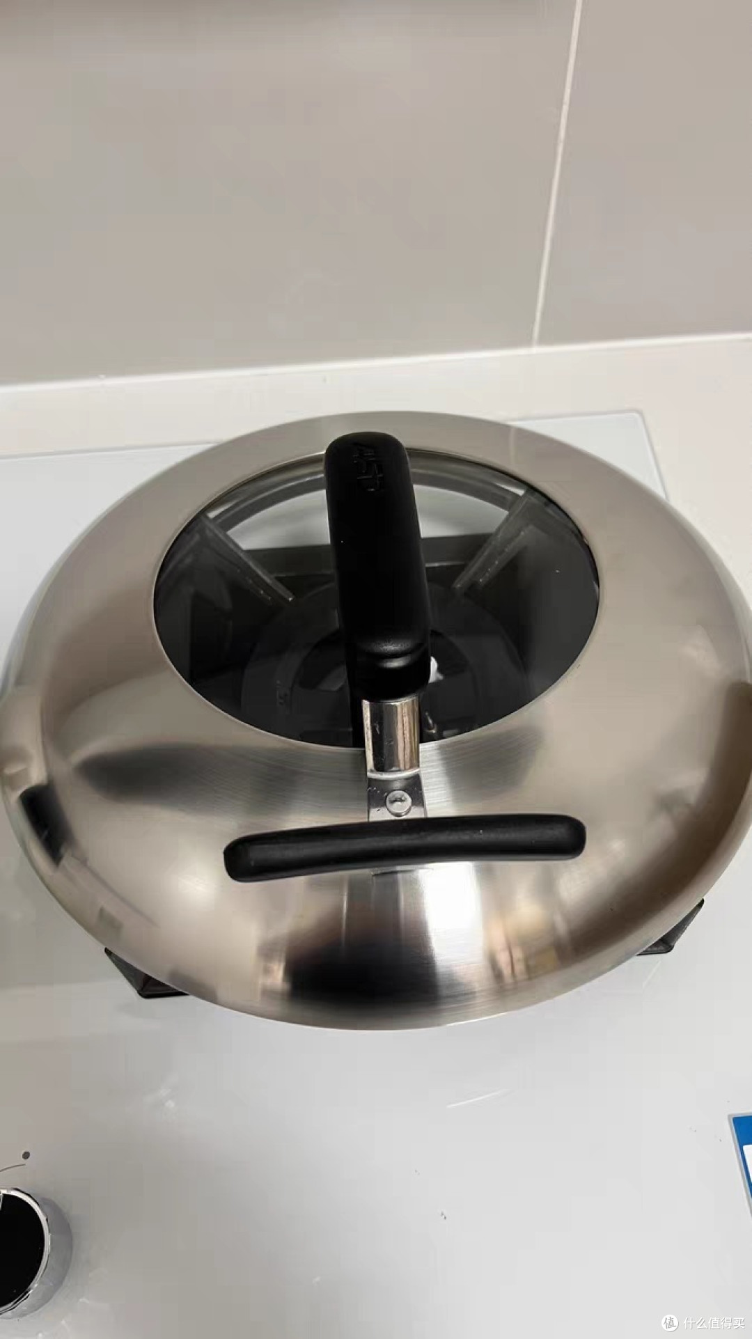 爱仕达油你控旋风尖底铁锅:烹饪达人的不二之选