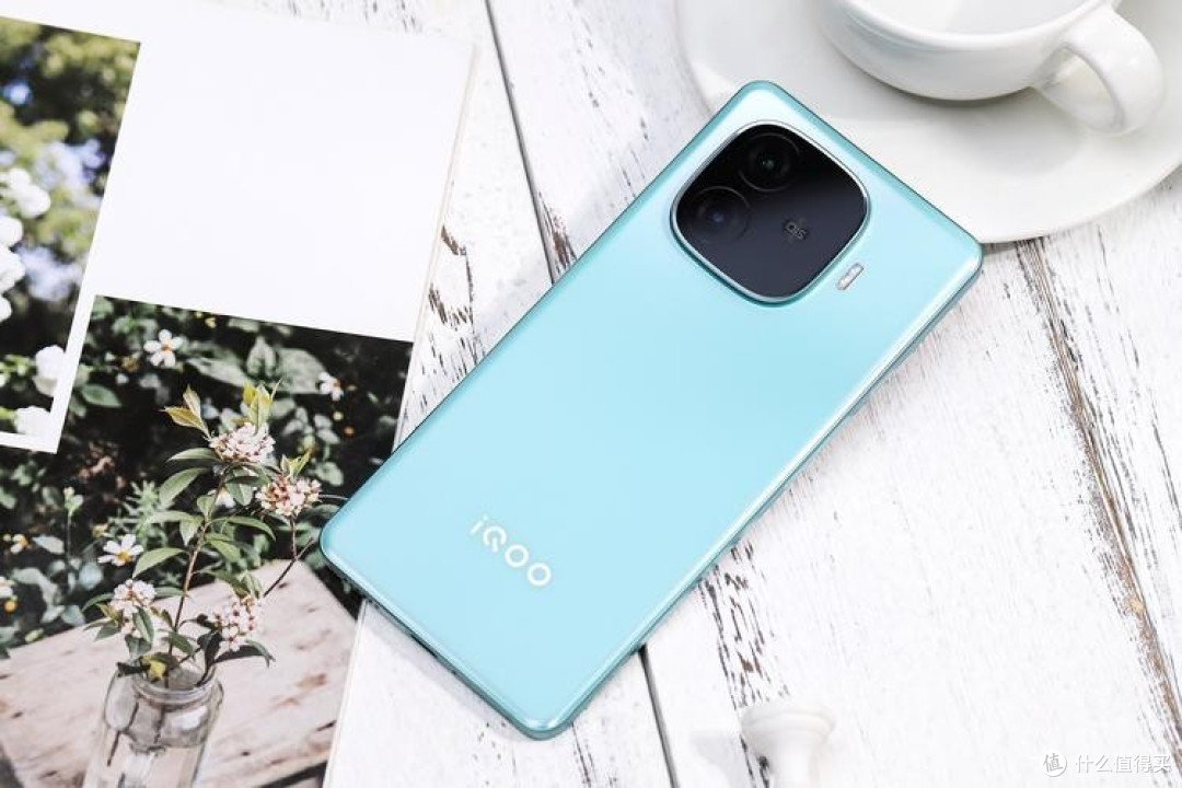 预算1000元换机“卷王”,6000mAh+5000万影像+120Hz高刷屏