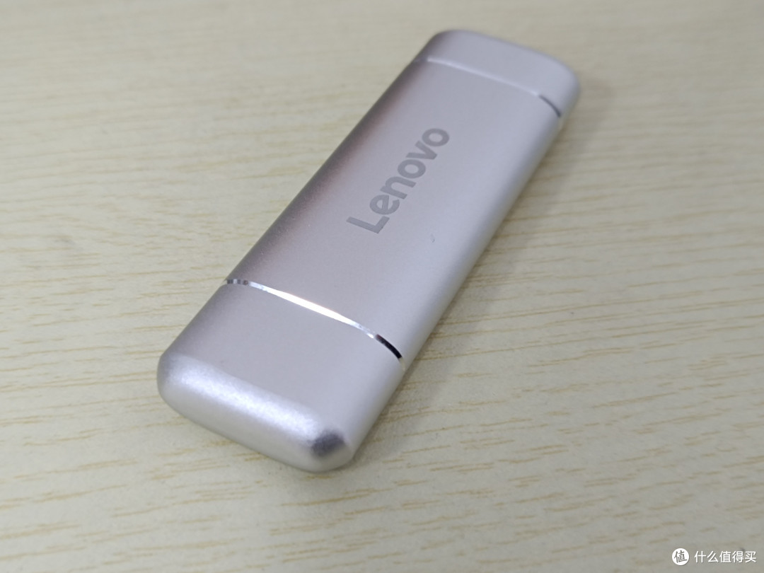 过年用电视放电影,怎么拷,小巧速度快的联想128GB移动硬盘