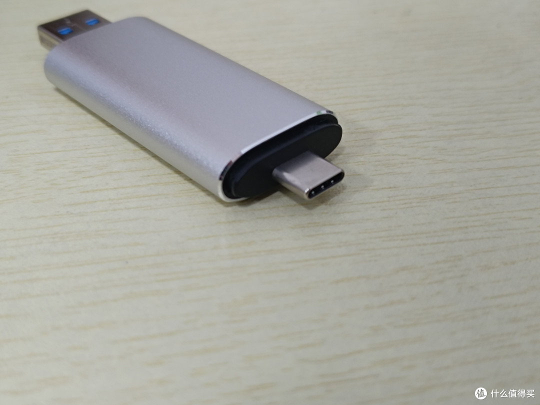过年用电视放电影,怎么拷,小巧速度快的联想128GB移动硬盘