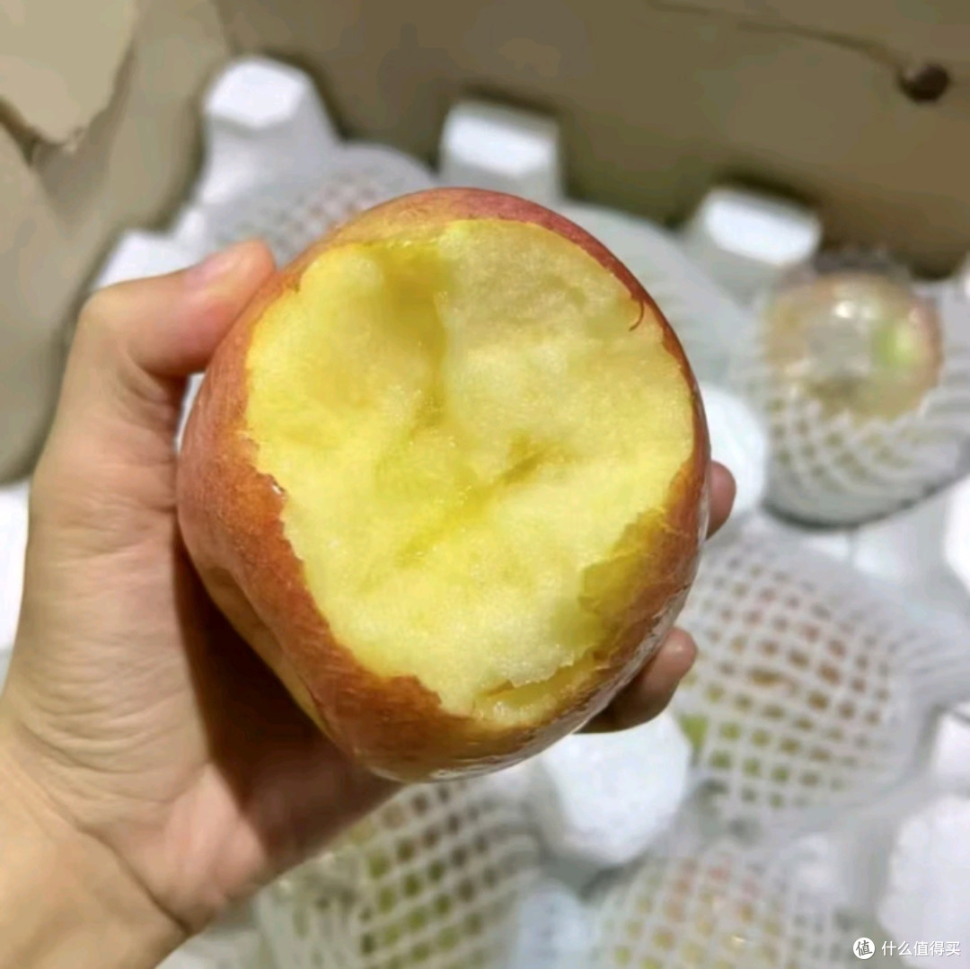 京觅新疆冰糖心苹果:自然的馈赠,甜蜜的享受