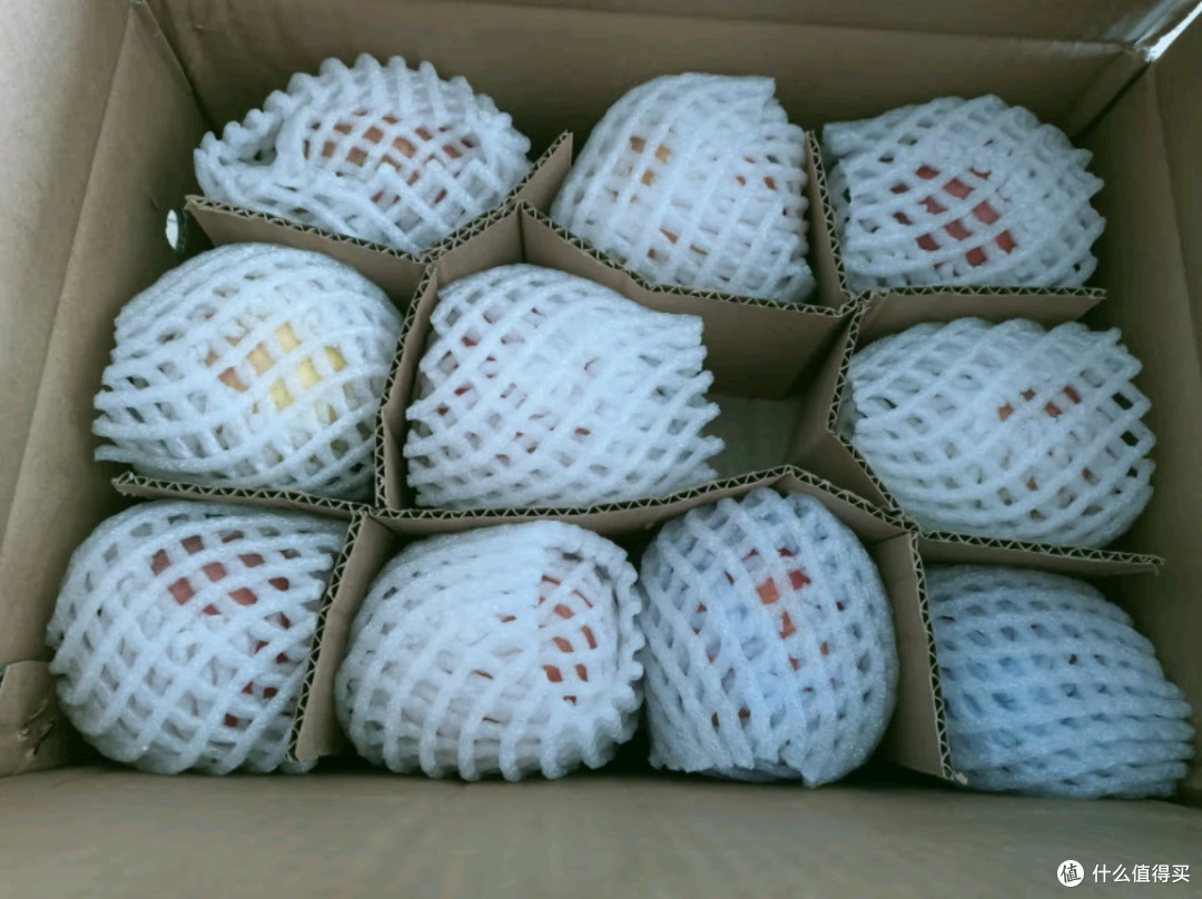 京觅新疆冰糖心苹果:自然的馈赠,甜蜜的享受