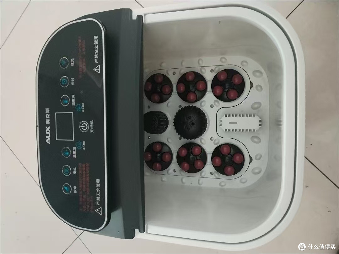 奥克斯泡脚桶不仅仅是一个简单的泡脚工具,更是我生活中的贴心伙伴。