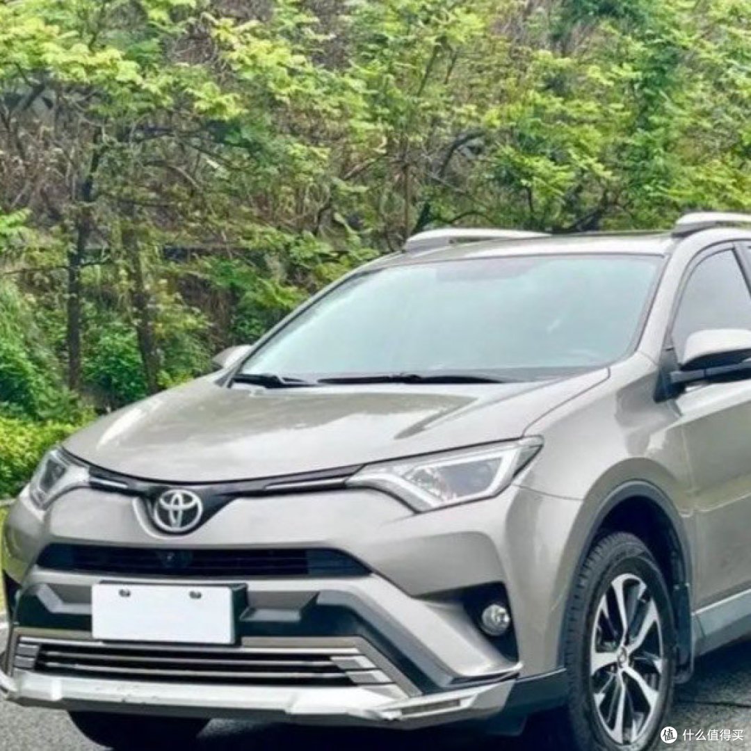 10万元SUV性价比大比拼,丰田RAV4荣放实力夺冠!