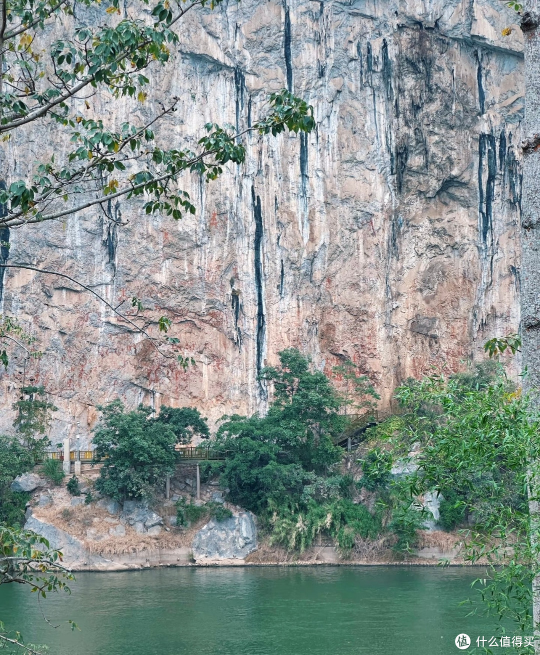 春节邂逅花山岩画，解锁神秘新春之旅