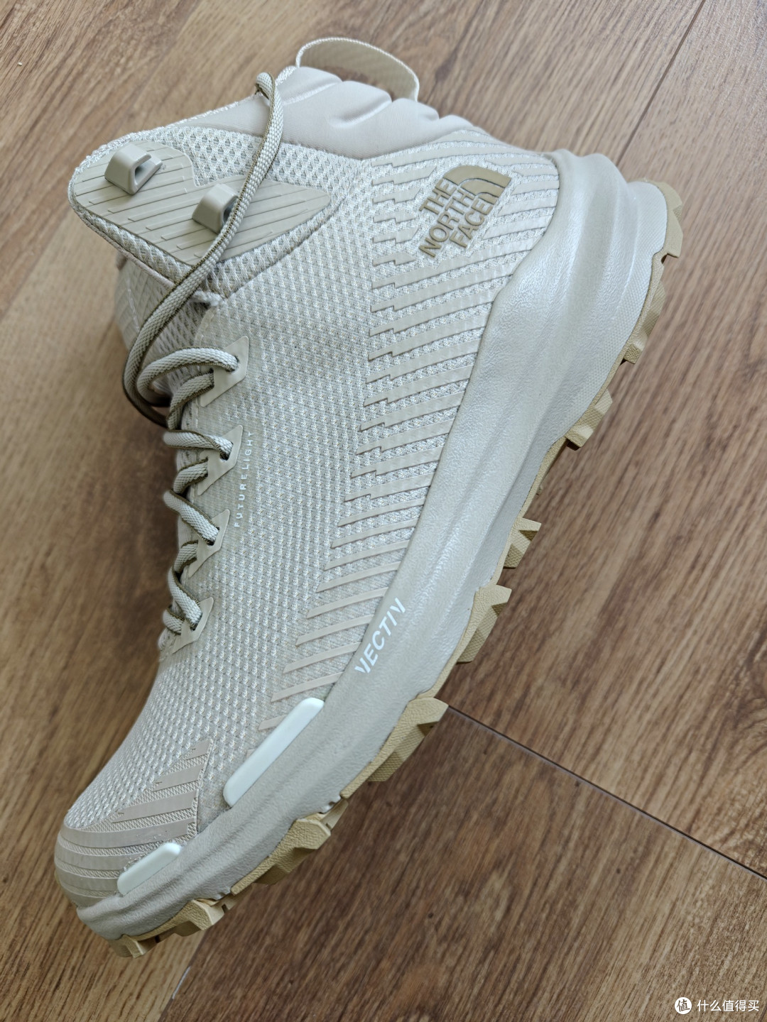 非主流防水徒步鞋,挺好穿的The North Face 5JCW