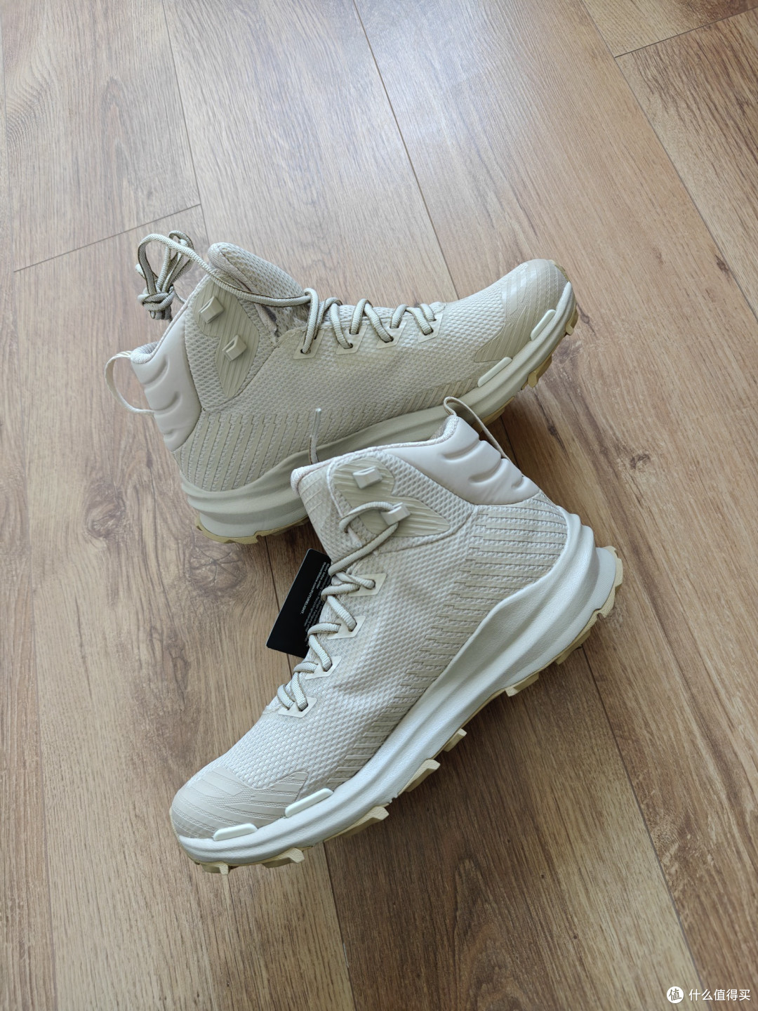非主流防水徒步鞋,挺好穿的The North Face 5JCW