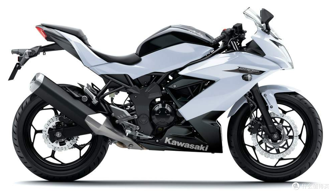 川崎2014款Ninja 250RR运动型摩托车