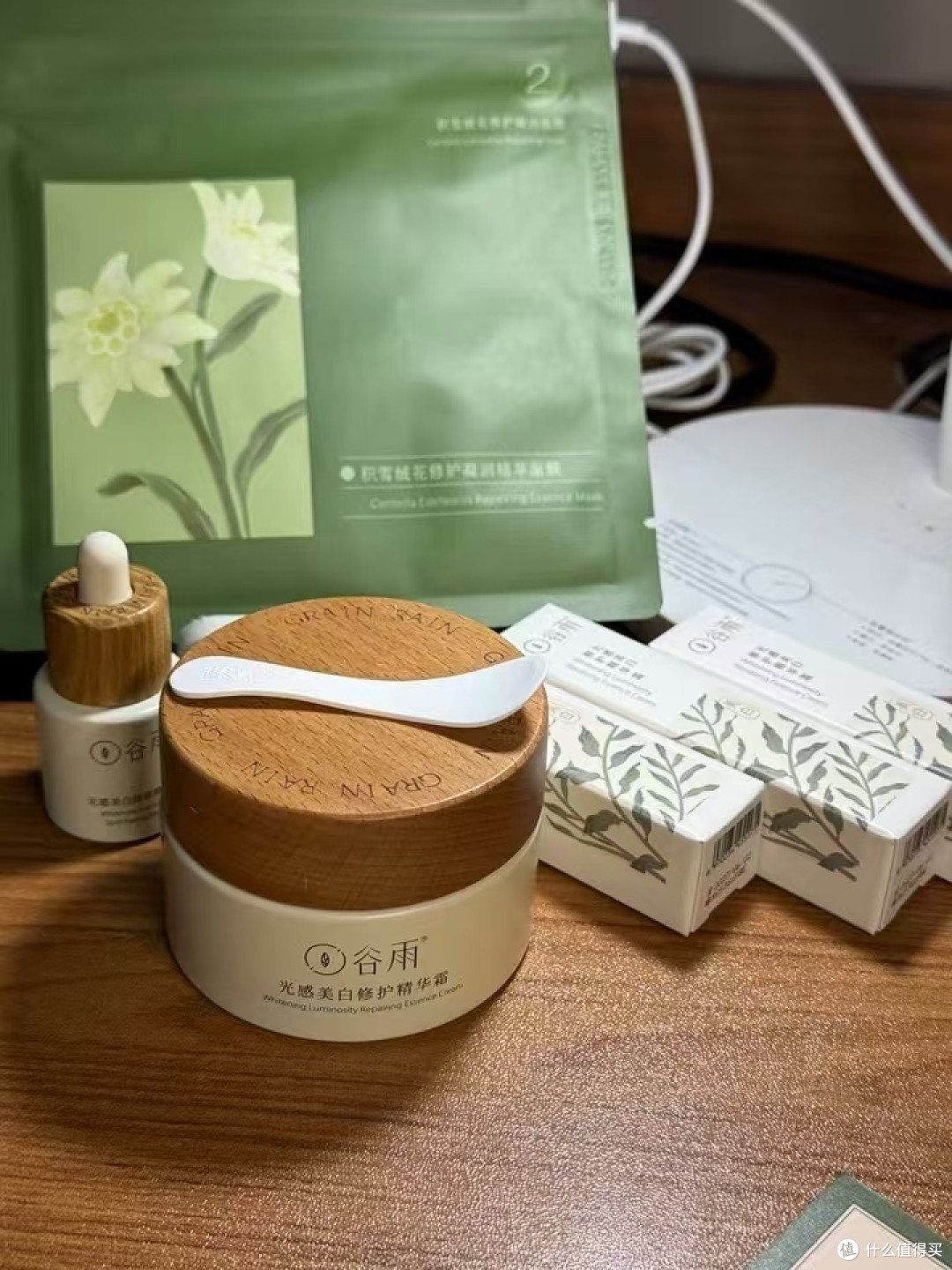 我的护肤秘籍:谷雨美白奶罐