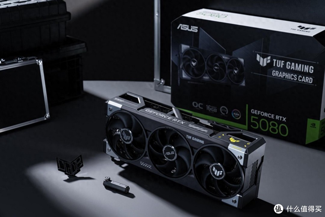 4K光追超200帧！华硕TUF GAMING RTX5080电竞特工显卡