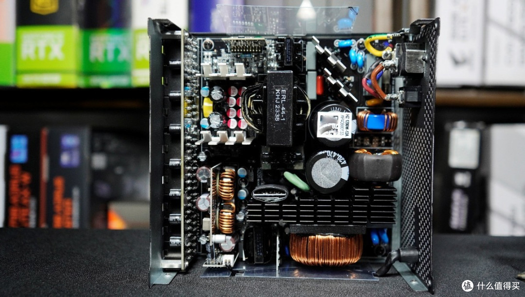 二代逆转弹尘、九毛一瓦,安耐美 PX1200WATX3.1白金电源拆解点评