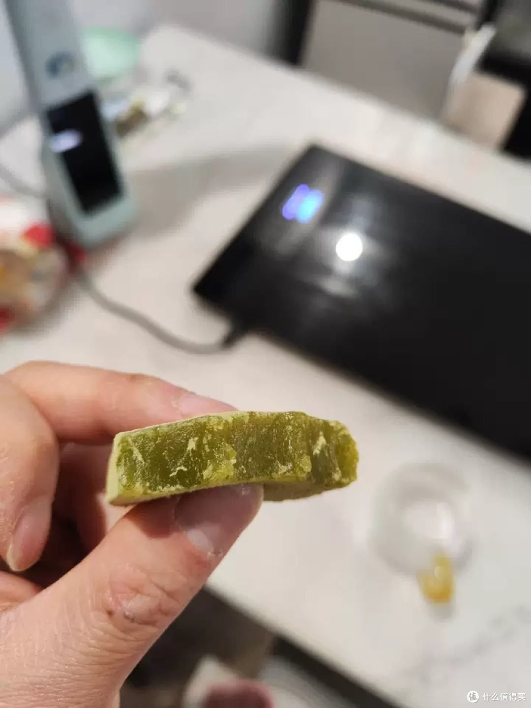手工现做即食方块青麻糍：宁波传统美食的现代传承