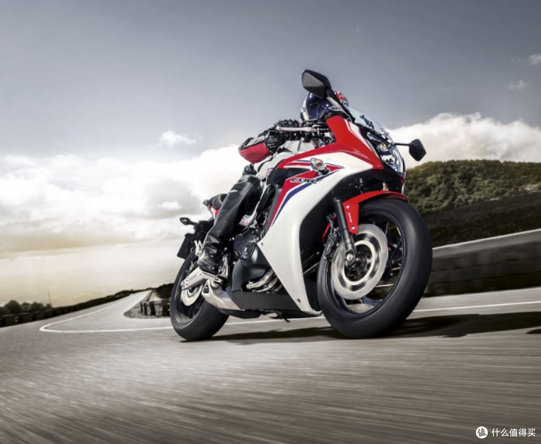 2014款本田CBR650F 中量级运动摩托车
