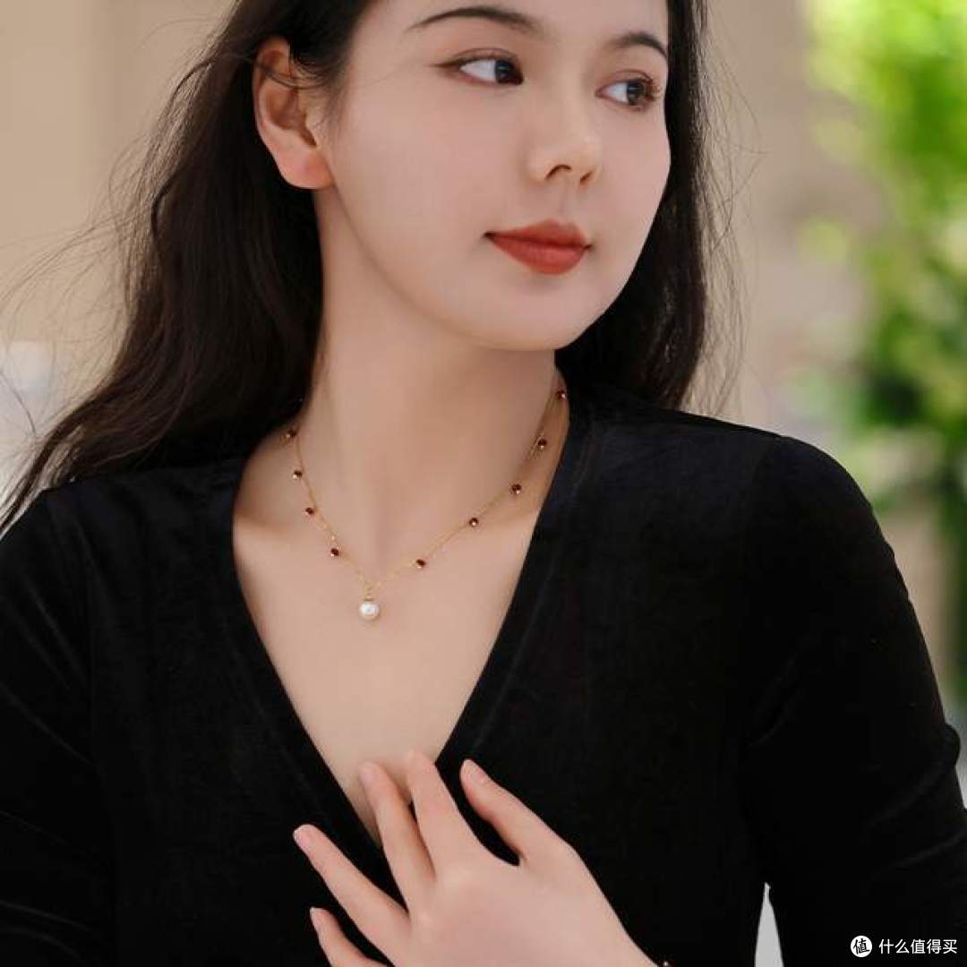 当珍珠遇上红宝石,演绎珠宝界的时尚璀璨