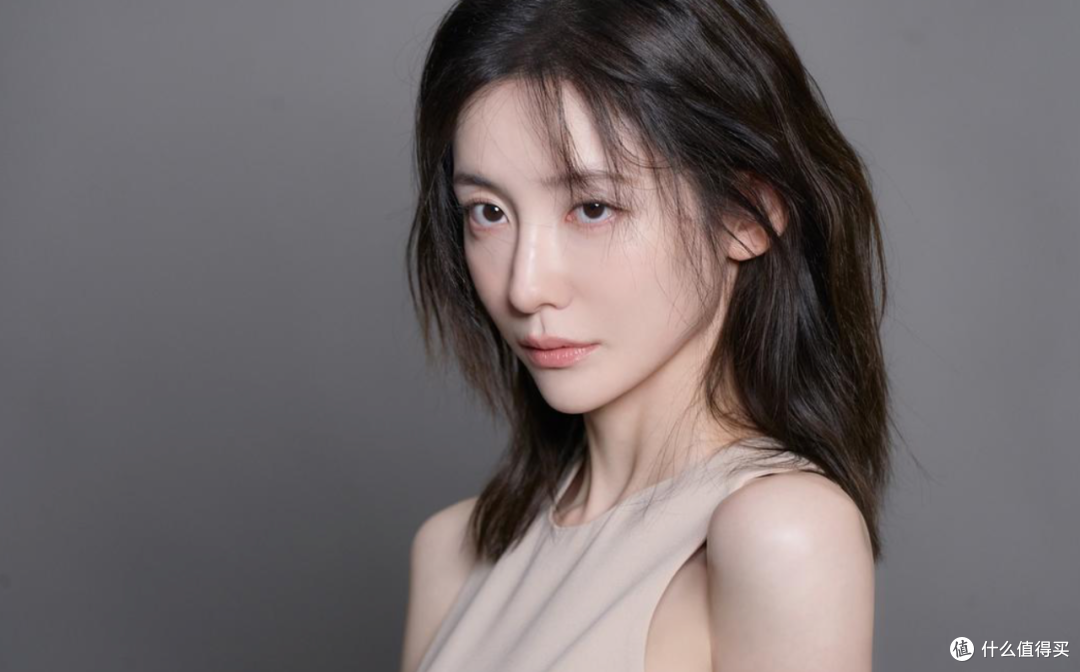 女神为艺术献身后，又拍一部尺度新片