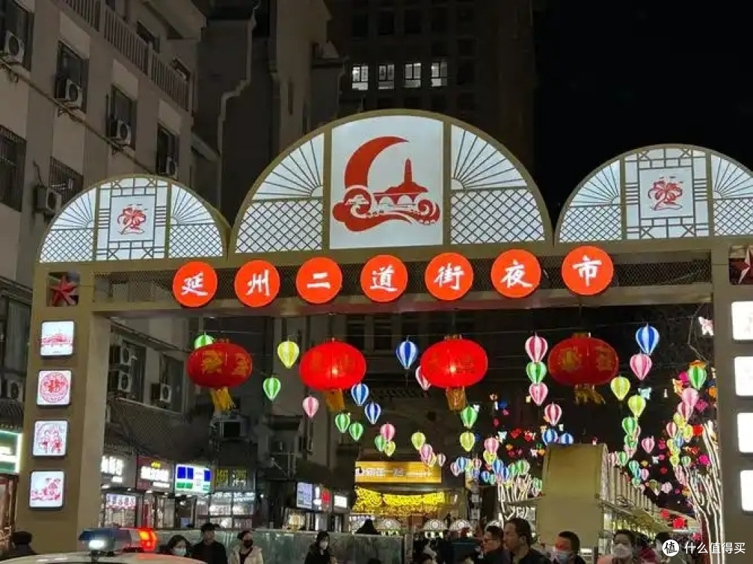 才知道,陕西最好吃的不是“回民街”,是这10个地方,当地人最爱