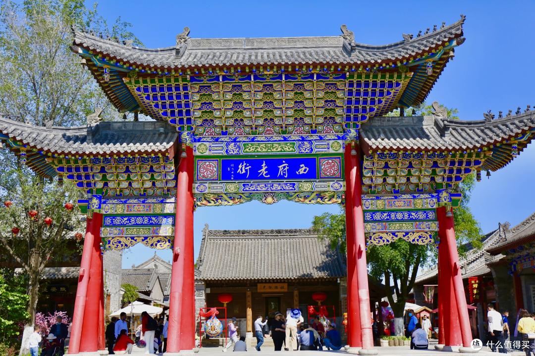 才知道,陕西最好吃的不是“回民街”,是这10个地方,当地人最爱
