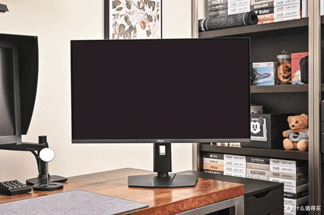 4K 240Hz DP2.1 高刷——微星 MPG 322URX QD-OLED 流光开箱简测