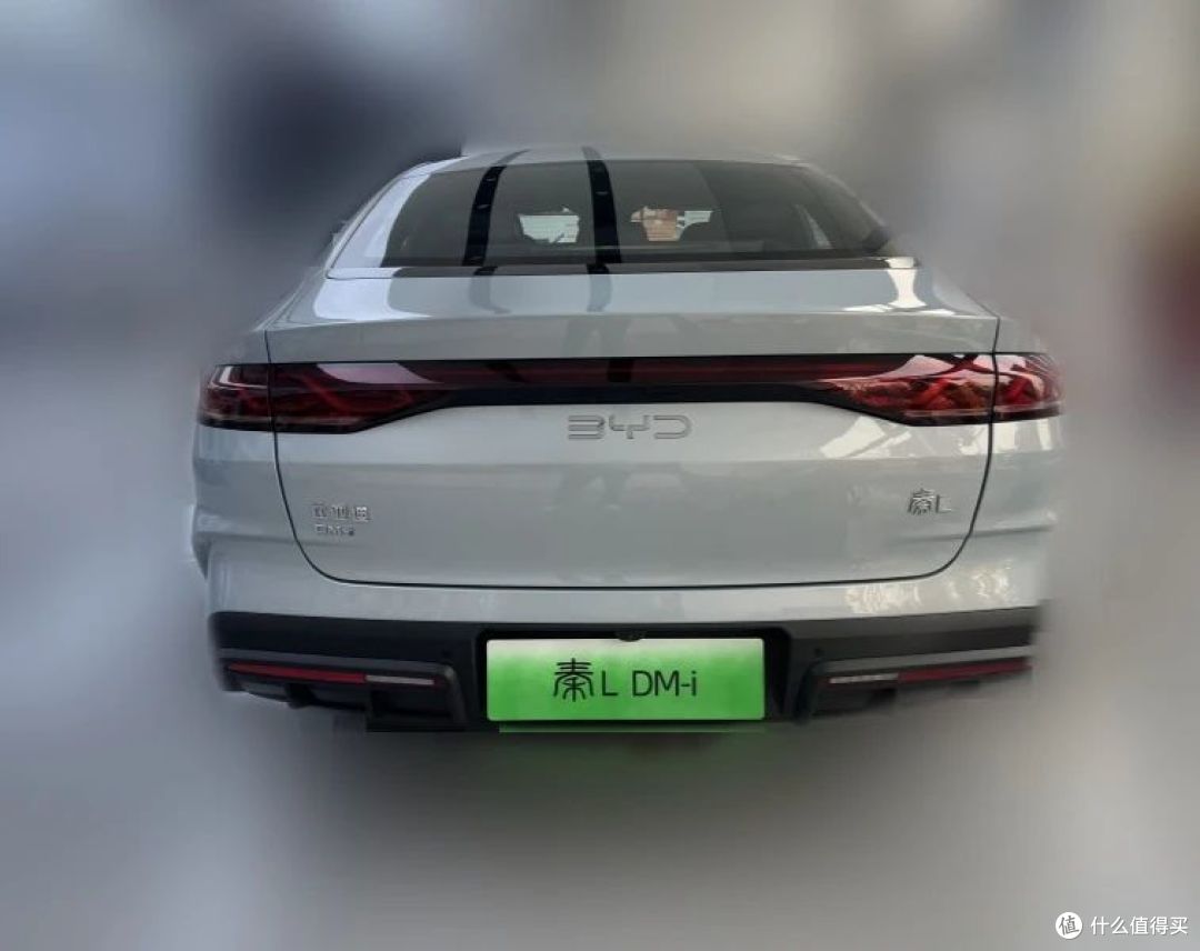 秦L DM-i:对比竞品绕不过海豹06,战败海洋网只因他们造型更时尚