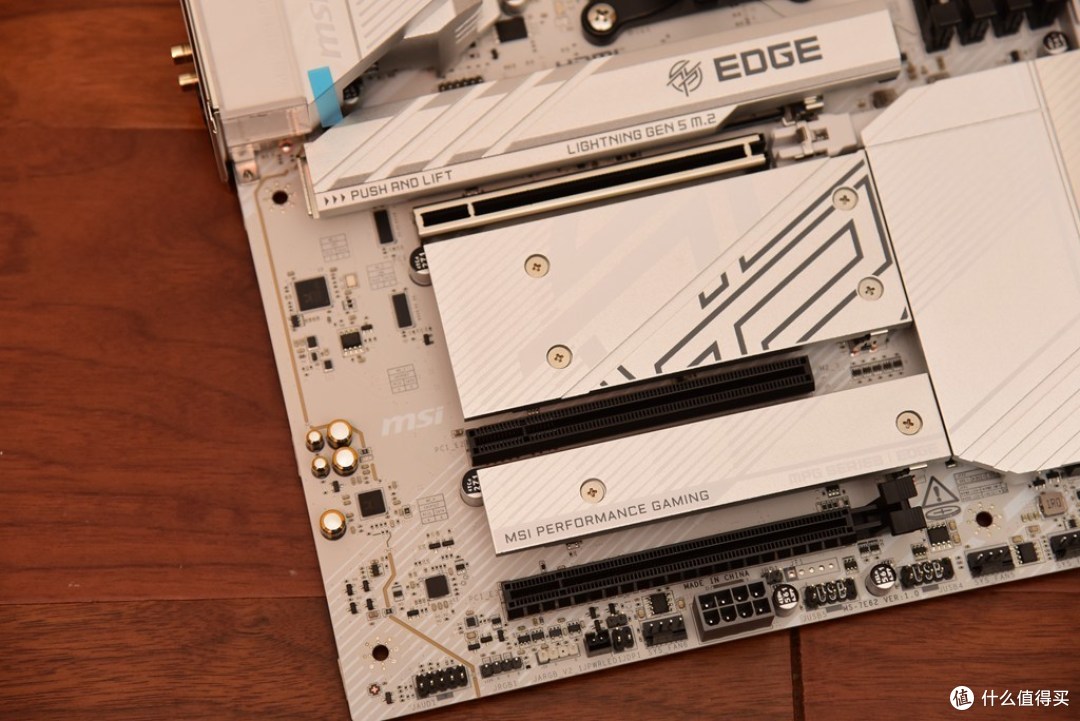 ZEN5好伴侣，微星MPG B850 EDGE TI WIFI刀锋钛主板实测体验！
