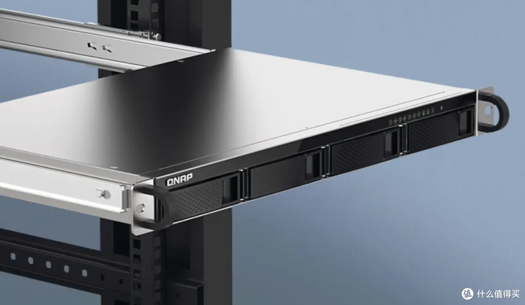 QNAP 推出新品4盘NAS，TS-h765eU  可扩充 SSD 或升级 10GbE 高速