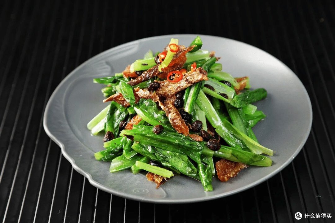 家常菜推荐-豆豉鲮鱼油麦菜