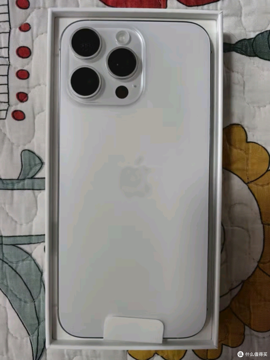 Apple iPhone 16 Pro Max512GB 白色钛金属：定义未来通信新纪元_手机_