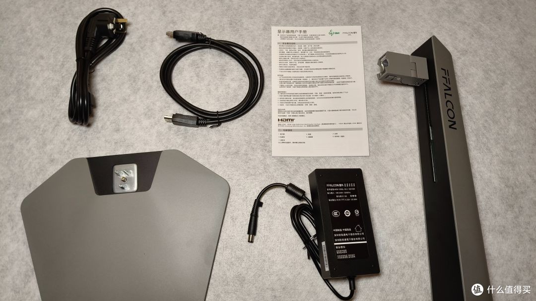 雷鸟Q6 MiniLED显示器|果然还得是自己的技术才敢这么卷