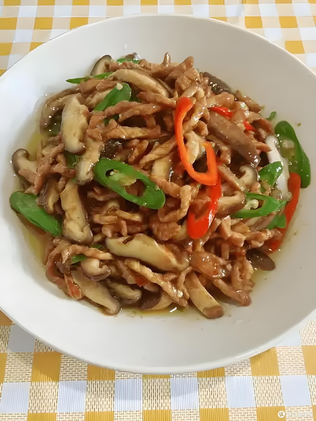 开工做饭，香菇炒肉