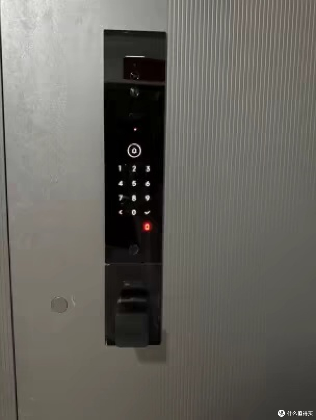 一步到位的智能家居选择,云掌门C2智能门,颜值与功能兼具!