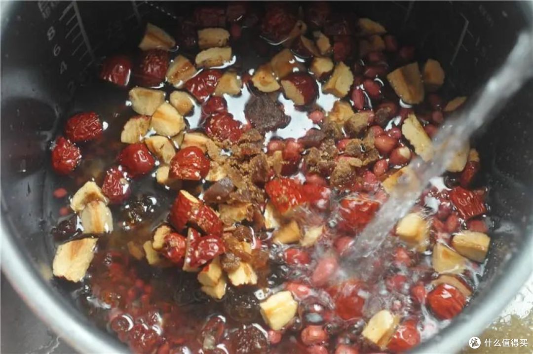明天雨水,不管有钱没钱,这5道美食常上桌,一年身体健康诸事顺