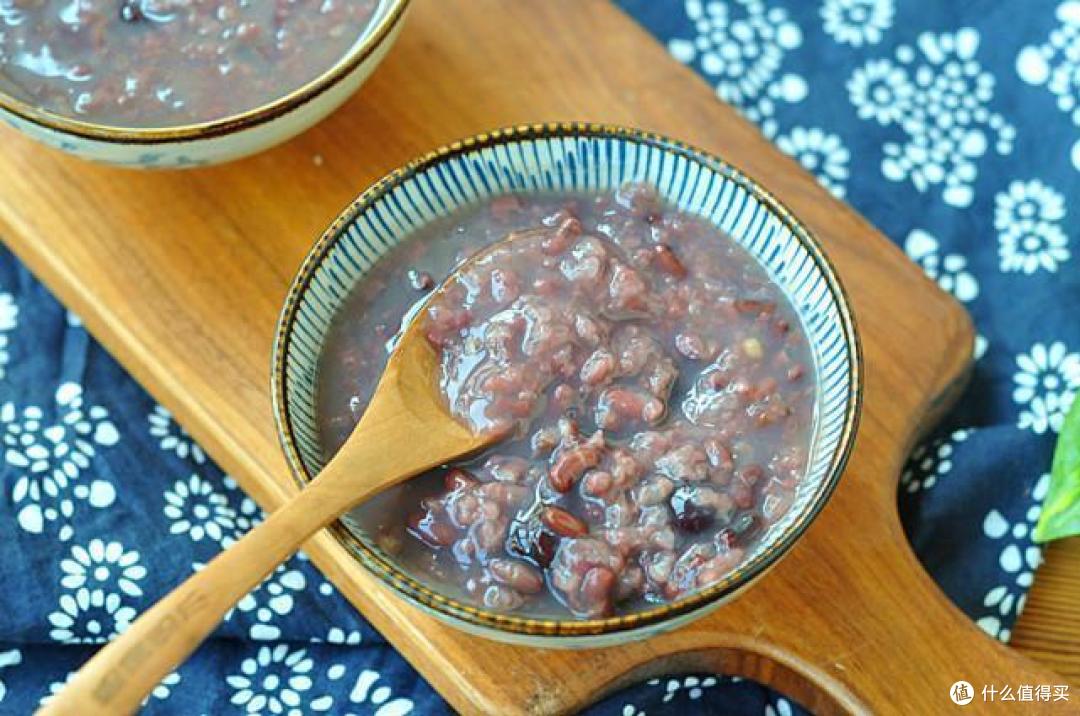 明天雨水,不管有钱没钱,这5道美食常上桌,一年身体健康诸事顺