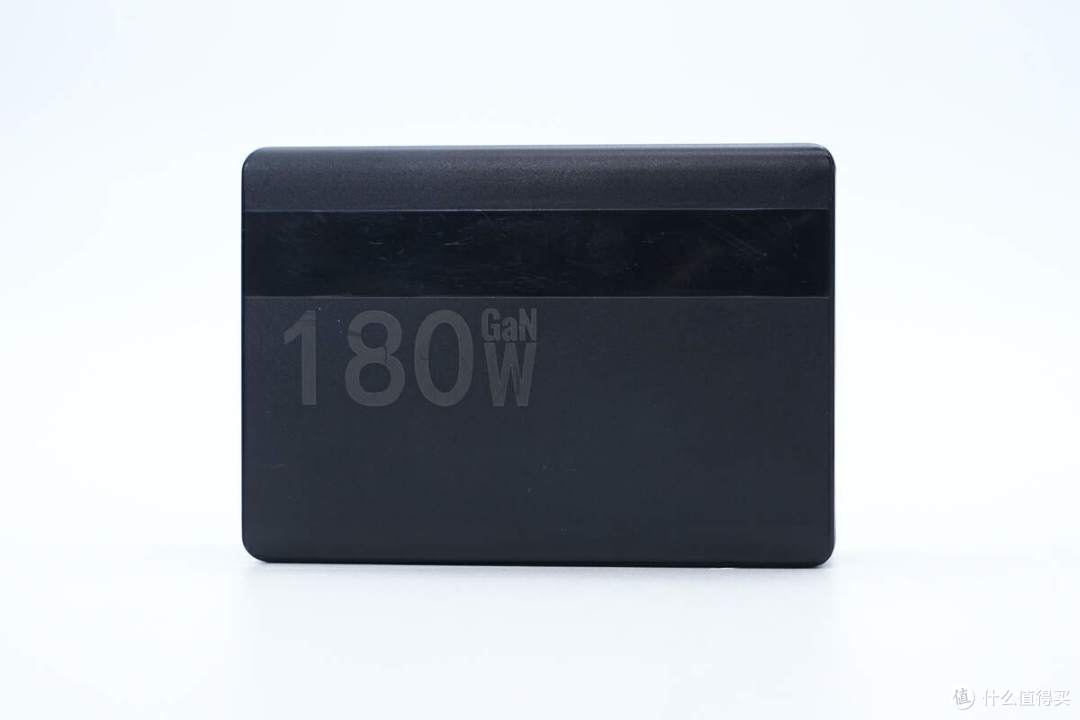 拆解报告:同长盛180W 3C2A氮化镓桌面充电器