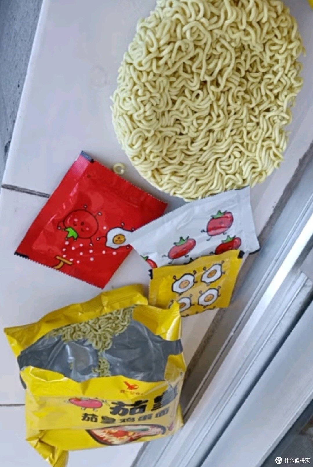 统一茄皇方便泡面:美味与营养的便捷之选