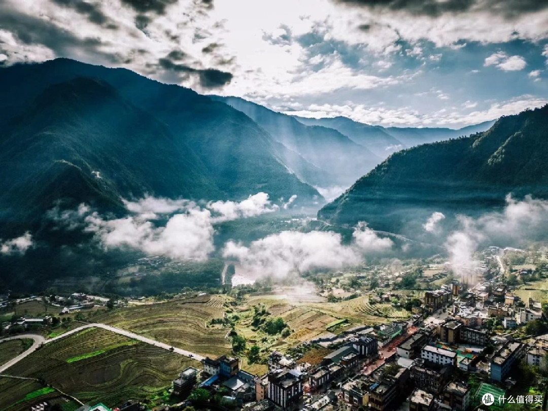 探寻丙中洛:解锁小众旅行地的自然与文化密码