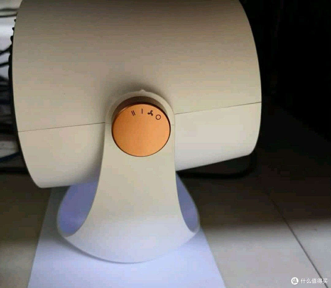 冬日宅家幸福感指南:锐舞(RANVOO)石墨烯暖风机,速热省电,