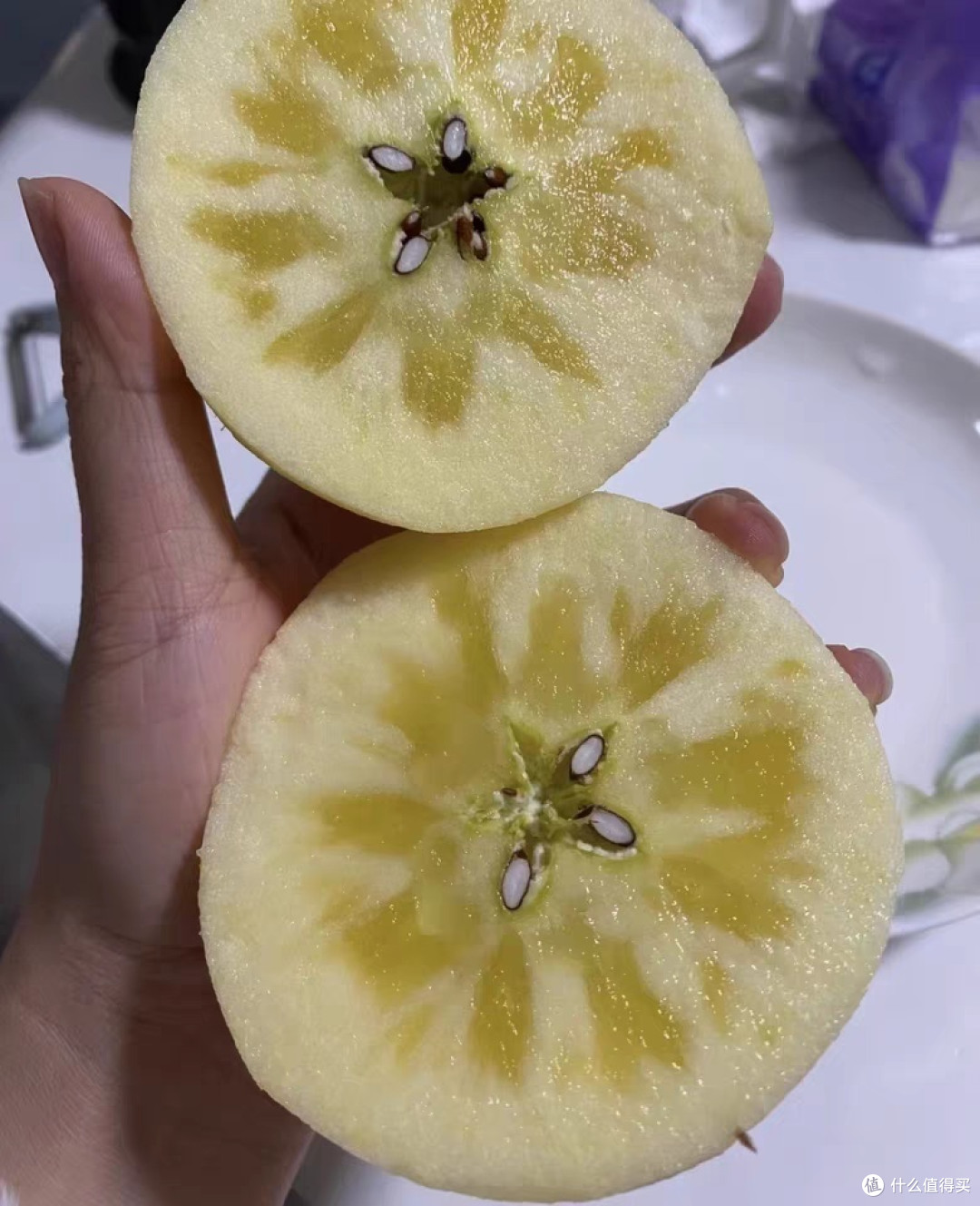 甜蜜回忆:阿克苏冰糖心苹果的返程美味
