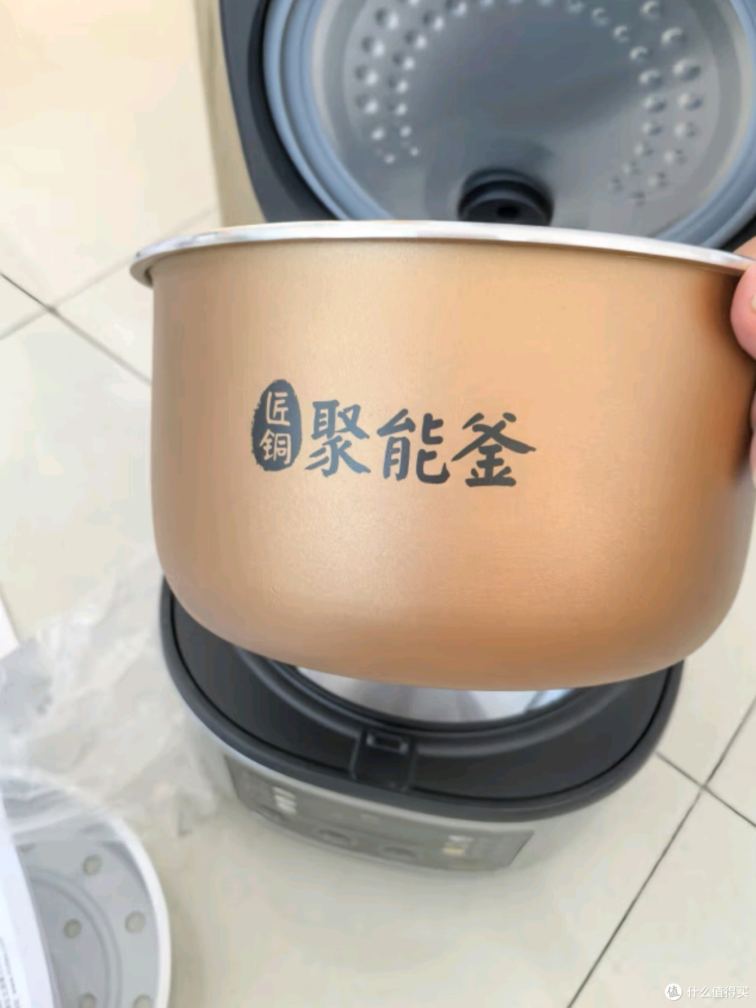 美的(Midea)FB30Q1-406K电饭煲:智能烹饪,美味生活