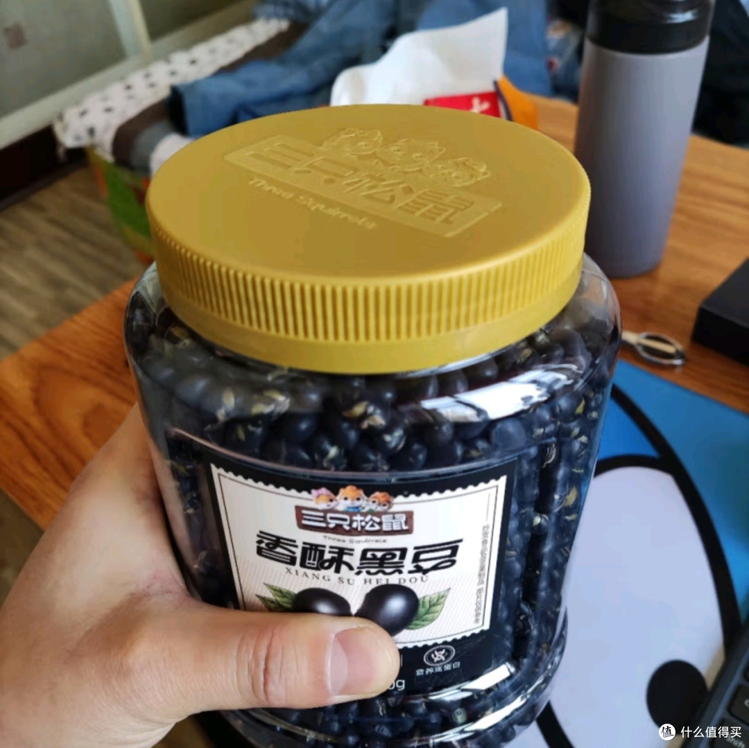 三只松鼠盐炒黑豆:香酥滋味,高蛋白的健康之选