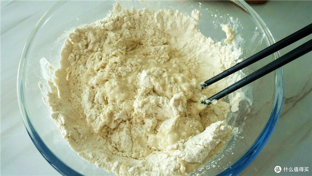 做戗面馒头有技巧!放干面粉的比例是关键,层次分明有嚼劲