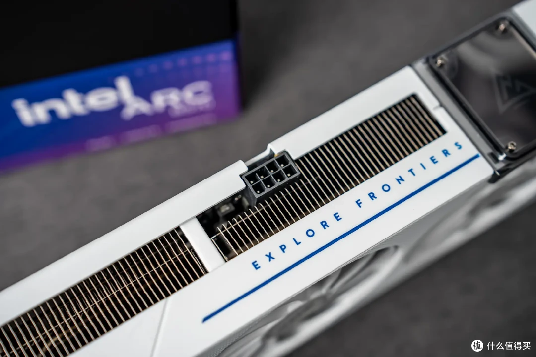 2000元内新甜品,蓝戟intel B570 Photon显卡测评
