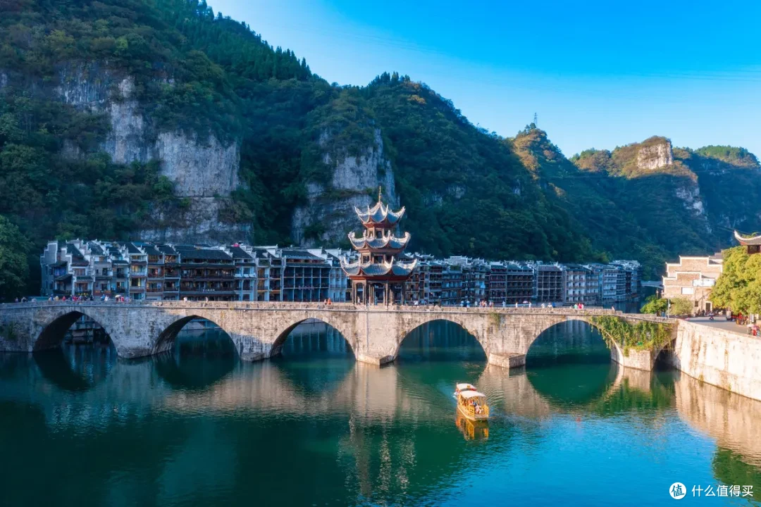 这4条藏在山山水水里的自驾线,抓紧了春天的流量密码!