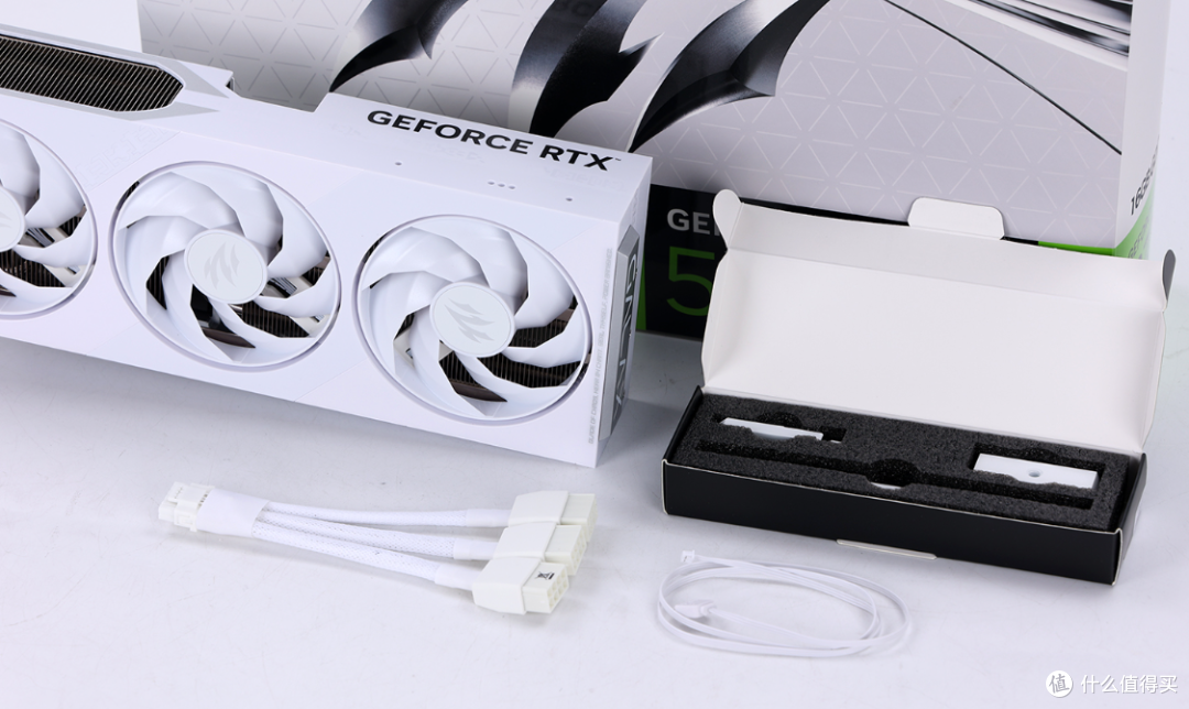 可能是最有性价比的RTX50显卡?影驰5070Ti圣刃显卡装机实测分享