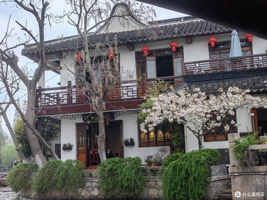 沪郊朱家角古镇:探寻宁静与历史韵味之旅