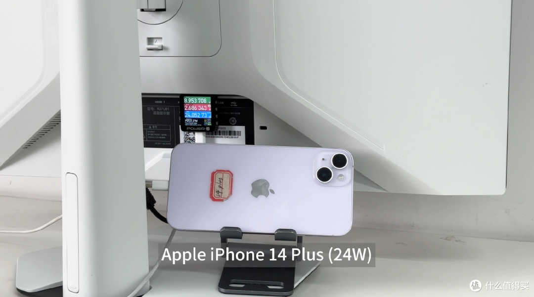 PD65W输出,适配iPhone全系快充,雷鸟U6显示器iPhone兼容测试