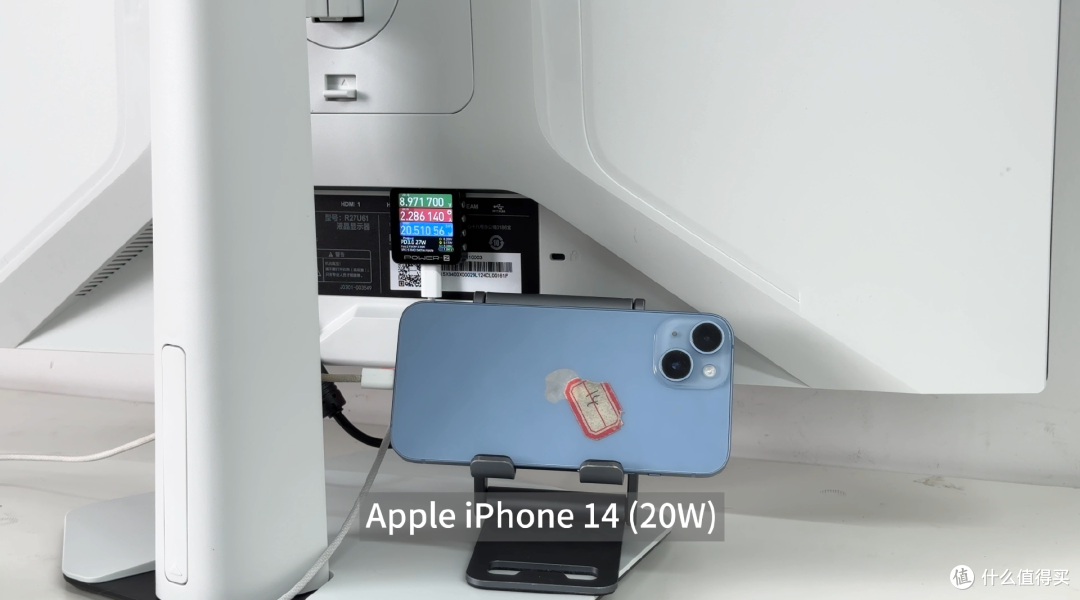 PD65W输出,适配iPhone全系快充,雷鸟U6显示器iPhone兼容测试