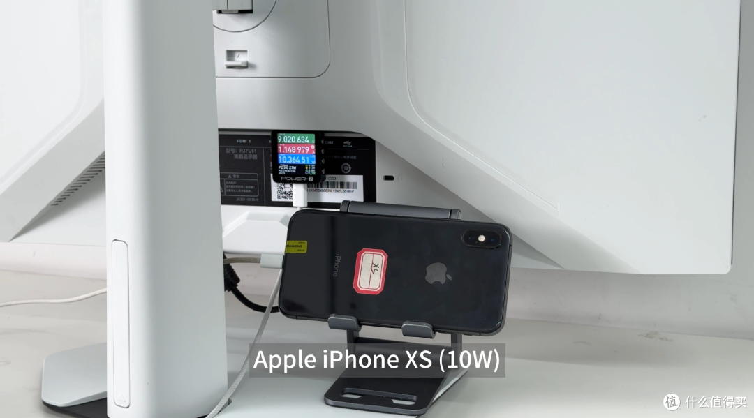 PD65W输出,适配iPhone全系快充,雷鸟U6显示器iPhone兼容测试