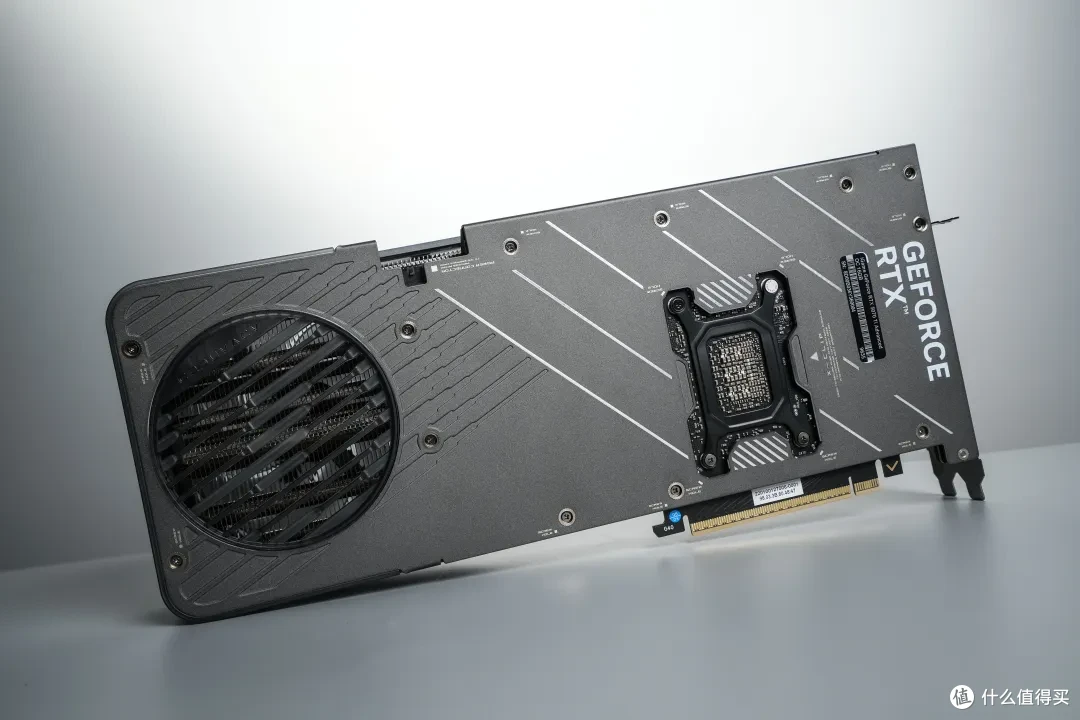 iGame RTX 5070 Ti AD OC ,首发开箱测试DLSS 4 AI加持