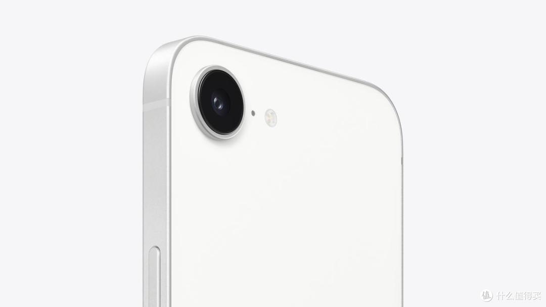 相差700元,iPhone16和iPhone16e对比,差距比想象中更大